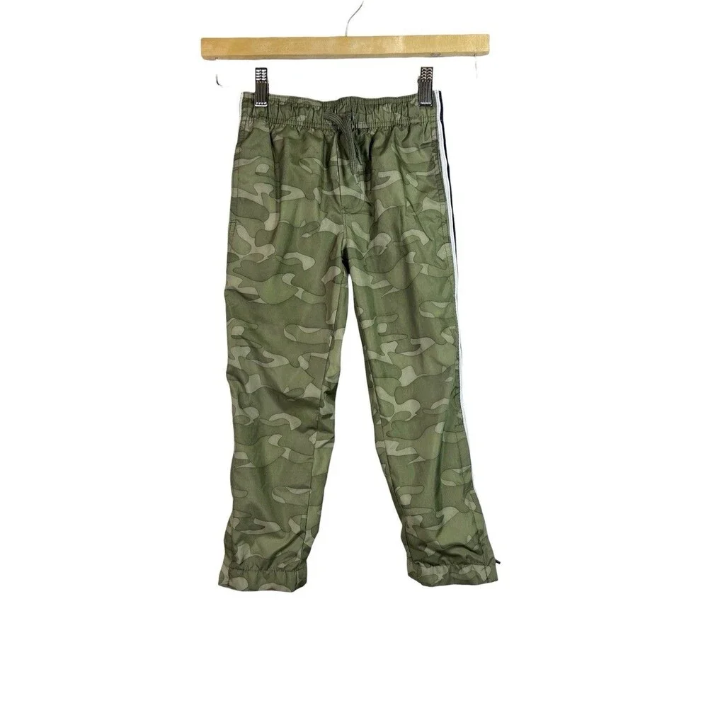 OshKosh B'gosh Boy Size 4/5 Pants Camouflage Green Windbreaker Outdoor